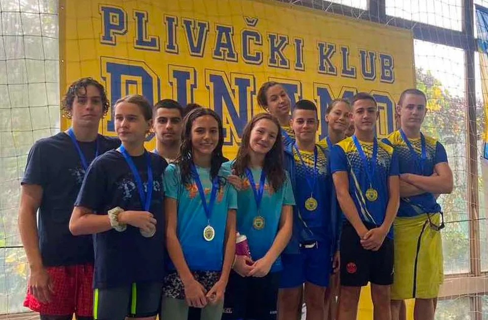 Dinamovi plivači osvojili 105 medalja u Pančevu