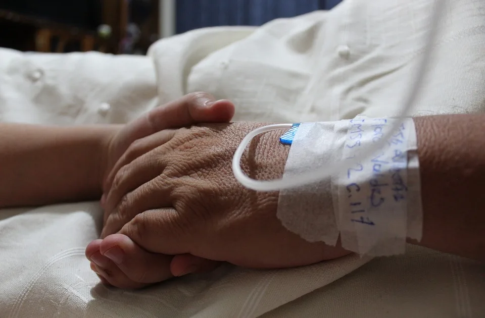 Pravo na dostojanstvenu smrt: Šta je eutanazija i kako zakon u Srbiji gleda na ubistvo iz samilosti