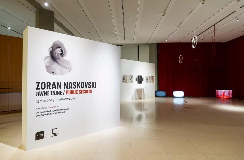 Retrospektivna izložba Zorana Naskovskog “Javne tajne” u Muzeju savremene umetnosti Vojvodine