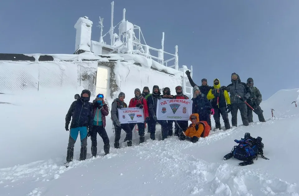 Planinari iz pančevačkog planinarskog društva Jelenak popeli se na najviši vrh Balkana