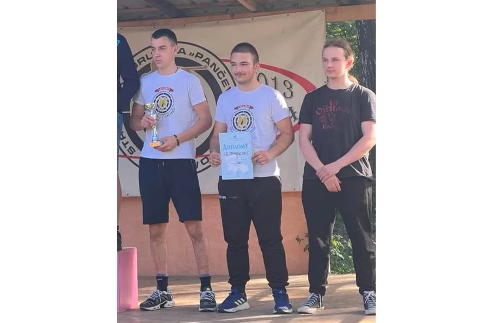 Streljaštvo: Ekipa juniora treća, Ognjen Bunčić zlatna i juniorska medalja na takmičenju u Pančevu