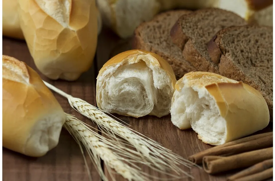 Usvojena uredba o maksimalnoj maloprodajnoj ceni hleba od 54 dinara