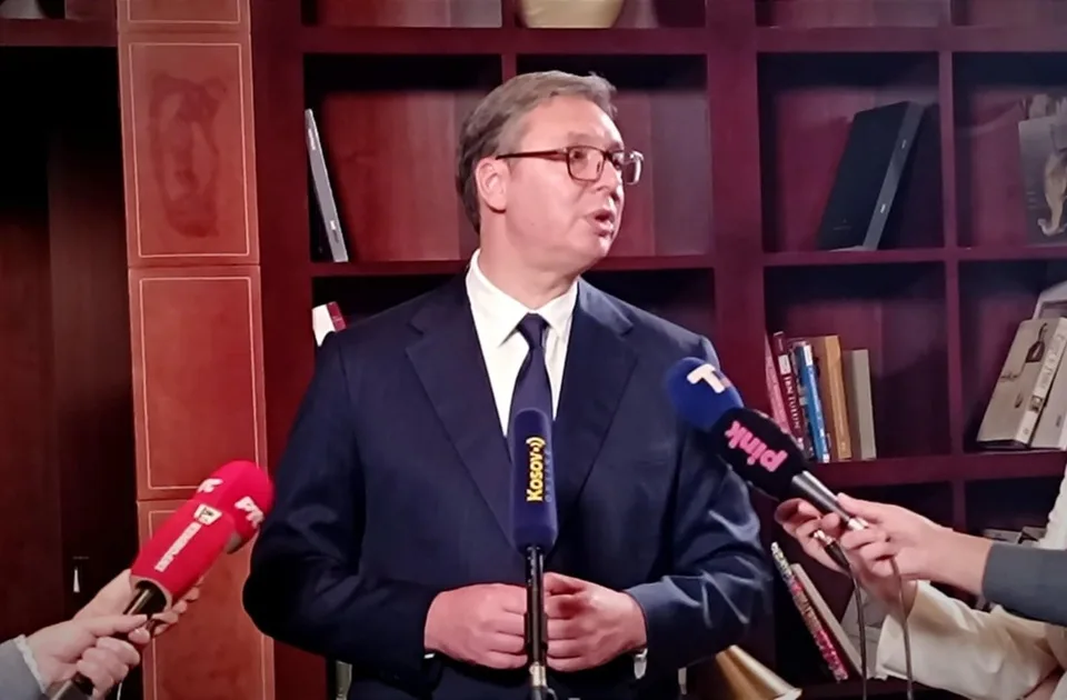 Vučić: Vlada Srbije danas donosi odluku o vraćanju obaveznog vojnog roka