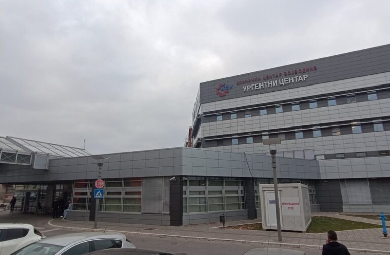 Troje povređenih na Železničkoj stanici u Novom Sadu i dalje u teškom