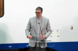 Vučić najavio mogućnost da on predloži Skupštini zakonske izmene u vezi sa stranim fakultetima