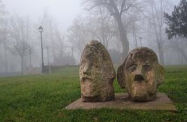 Sutra oblačno, tmurno i hladno