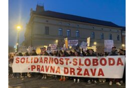 PANČEVO: Podrška studentima i prosvetnim radnicima (VIDEO)