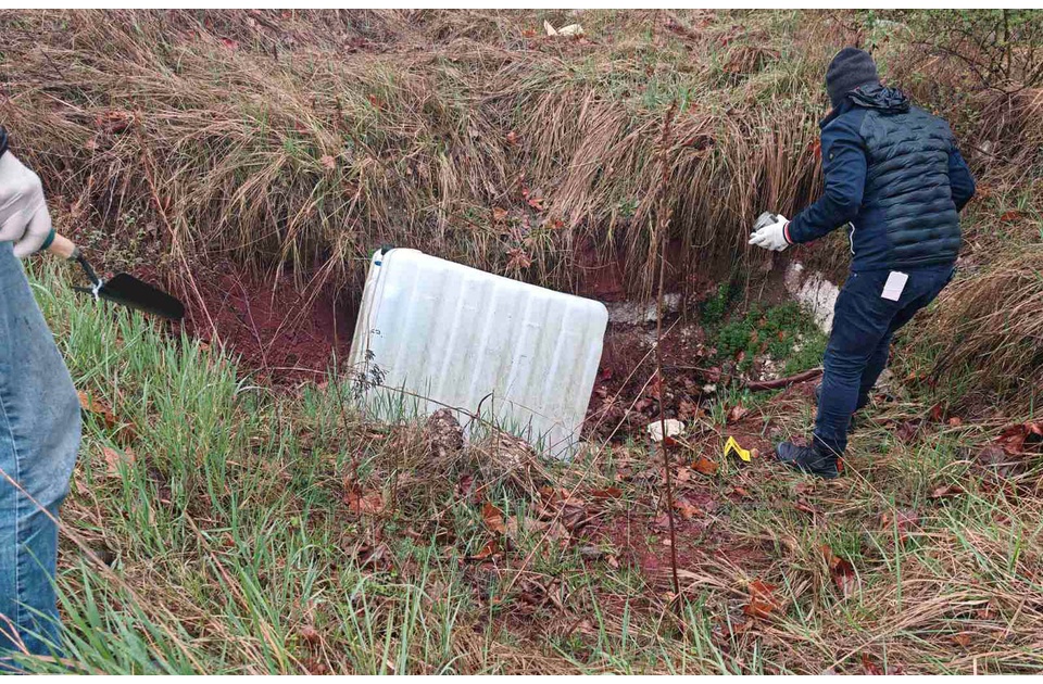 Uhapšene četiri osobe zbog unošenja opasnih materija u Srbiju Uhapšene četiri osobe zbog unošenja opasnih materija u Srbiju