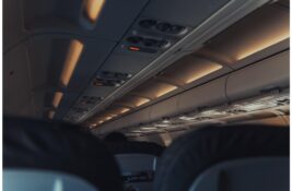 Vučićev avion u Bakuu čeka dozvolu za nastavak leta