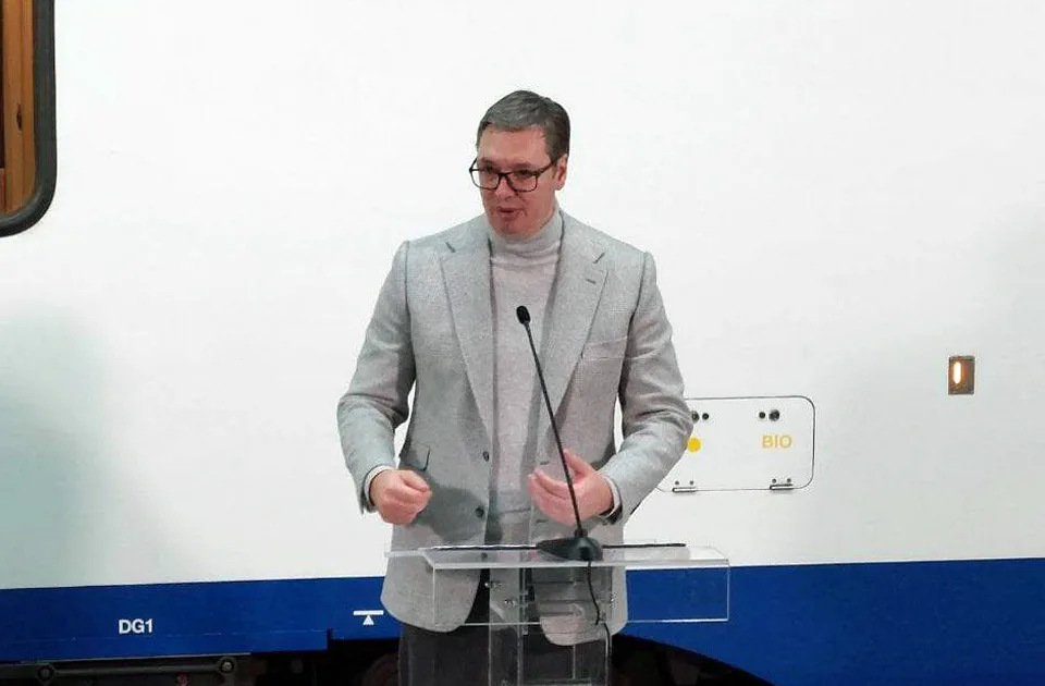 Vučić odleteo na paradu u Moskvu Vučić odleteo na paradu u Moskvu