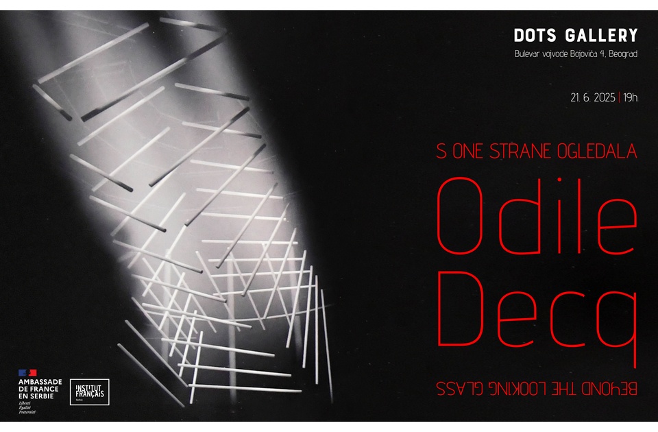 Izložba „S one strane ogledala” poznate francuske arhitektkinje Odil Dek u Galeriji DOTS Izložba „S one strane ogledala” poznate francuske arhitektkinje Odil Dek u Galeriji DOTS