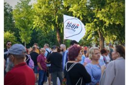 PANČEVO: Protest građana ispred Gradske uprave