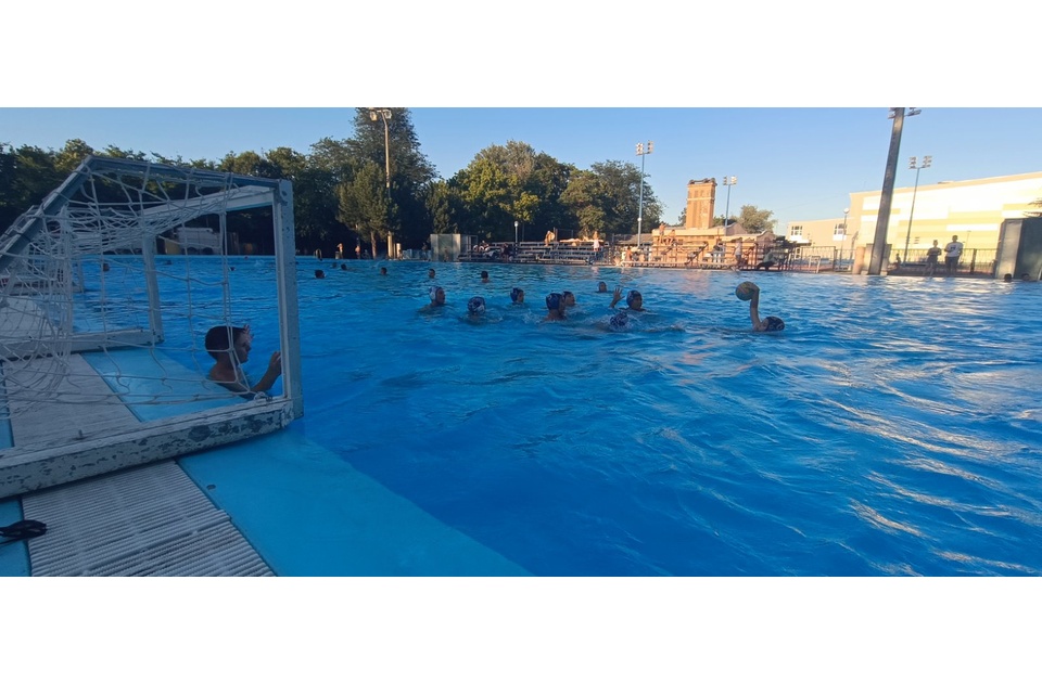 Besplatna letnja škola vaterpola u Pančevu privlači najmlađe ljubitelje sporta Besplatna letnja škola vaterpola u Pančevu privlači najmlađe ljubitelje sporta