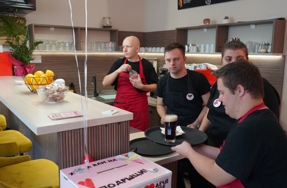 Pančevo: Prvi rođendan kafića „Zvuci srca“