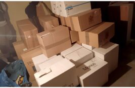 Uhapšeno devet članova organizovane grupe zbog krijumčarenja cigareta Uhapšeno devet članova organizovane grupe zbog krijumčarenja cigareta