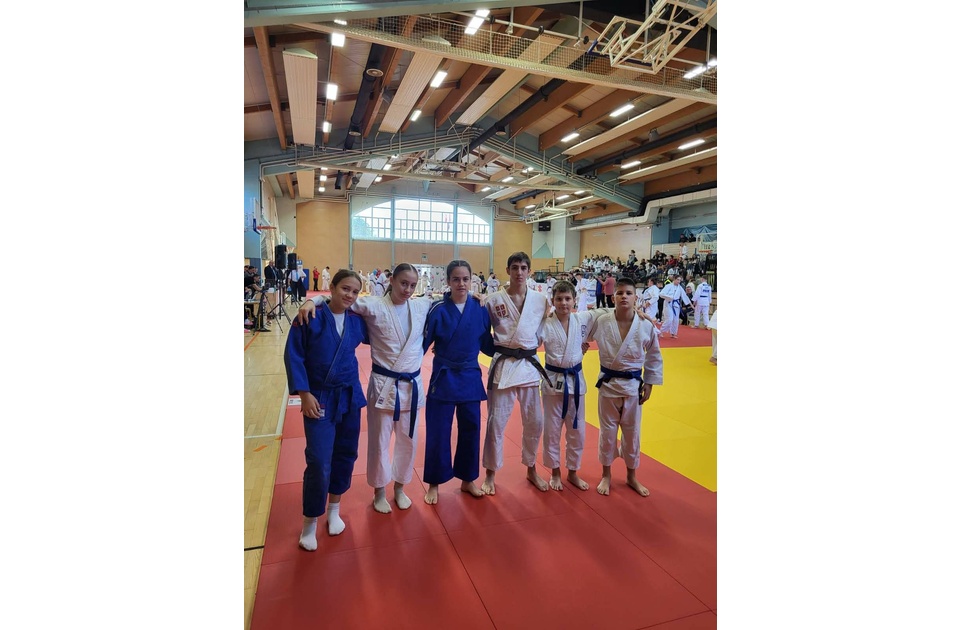 Džudisti pančevačkog Tamiša blistali u Sloveniji Džudisti pančevačkog Tamiša blistali u Sloveniji