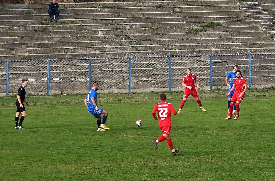 Pančevo: Fudbaleri Dinama savladali Sloven iz Rume Pančevo: Fudbaleri Dinama savladali Sloven iz Rume