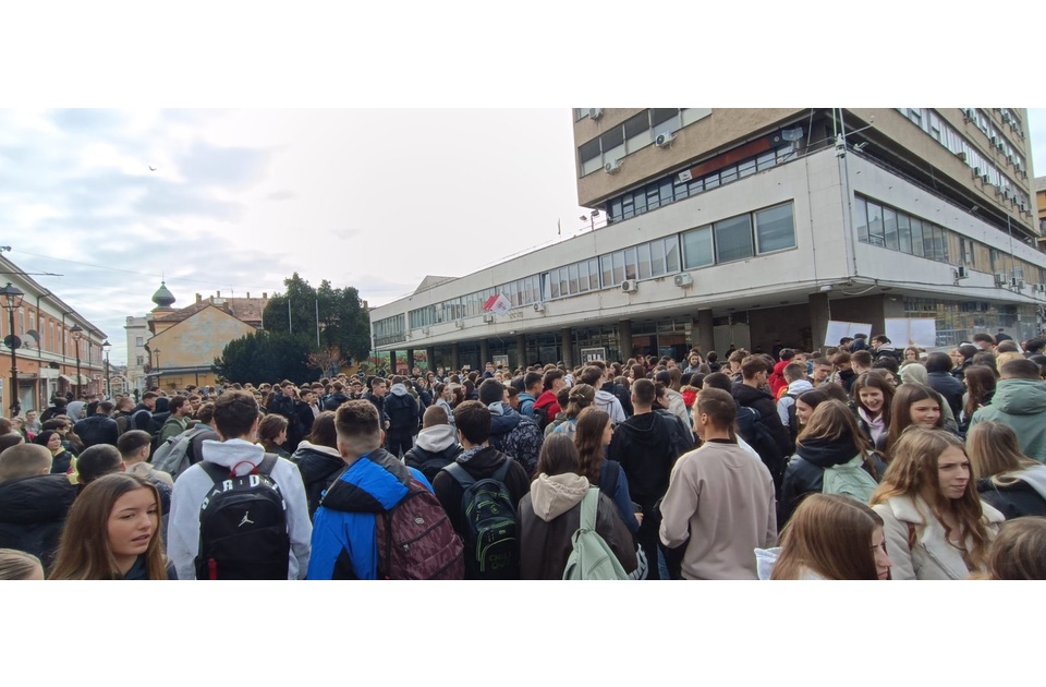 PANČEVO: Skup podrške Dijani Hrki