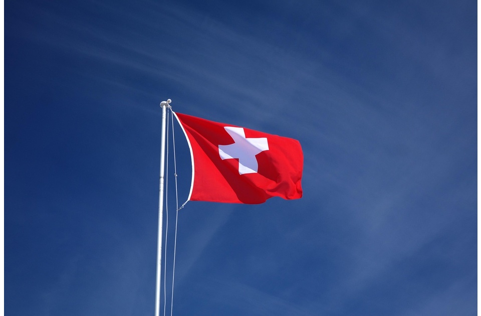 Švajcarci se na referendumu 8. marta izjašnjavaju da li su za ukidanje gotovine ili ne