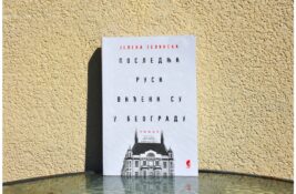 Roman „Poslednji Rusi viđeni su u Beogradu“ Jelene Zelinske u knjižarama širom Srbije