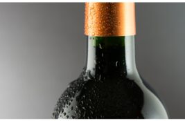 Boca vina iz 1945. godine prodata za rekordnih 704.903 evra